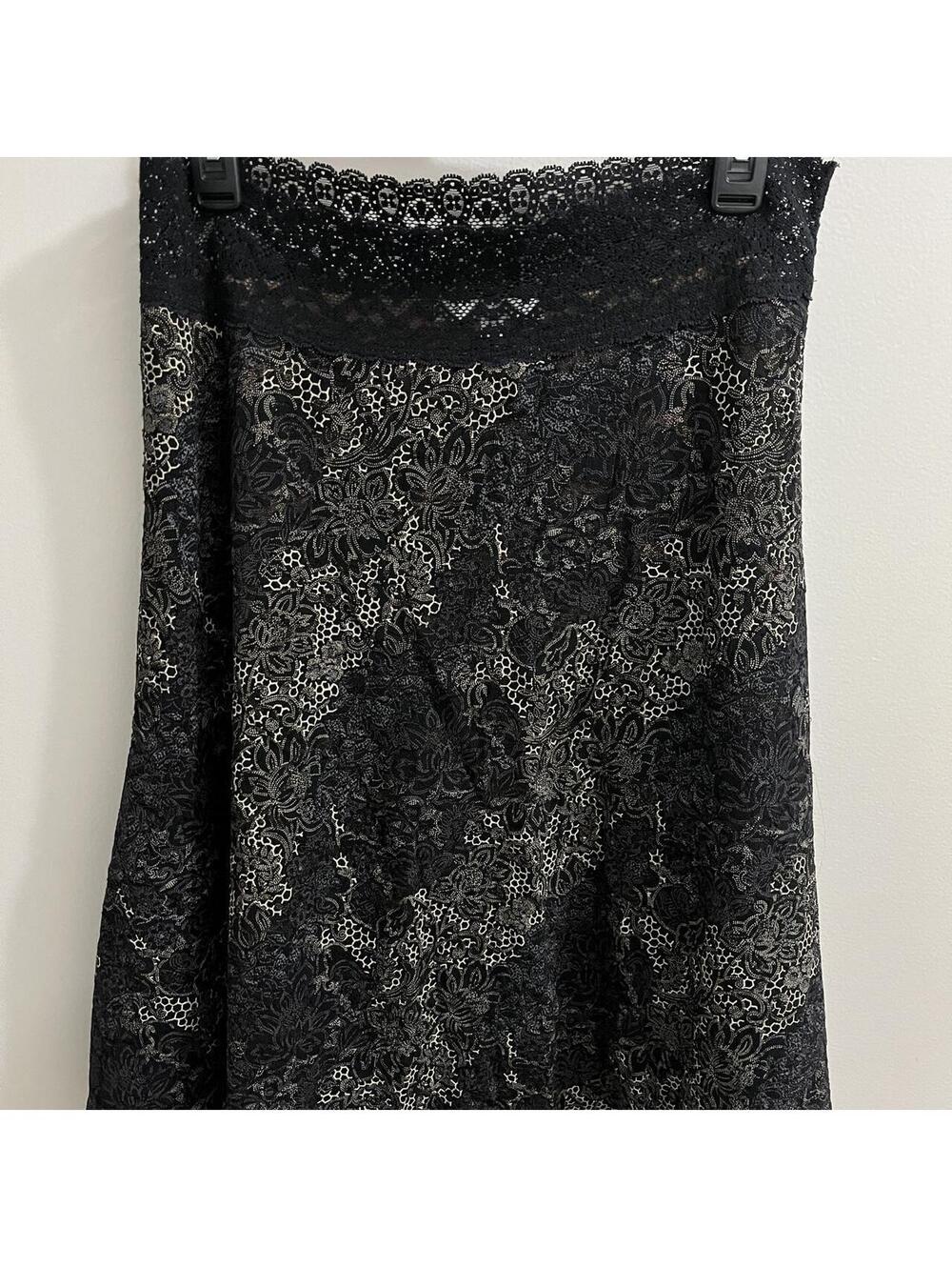 Cabi Women's Black and Tan Skirt